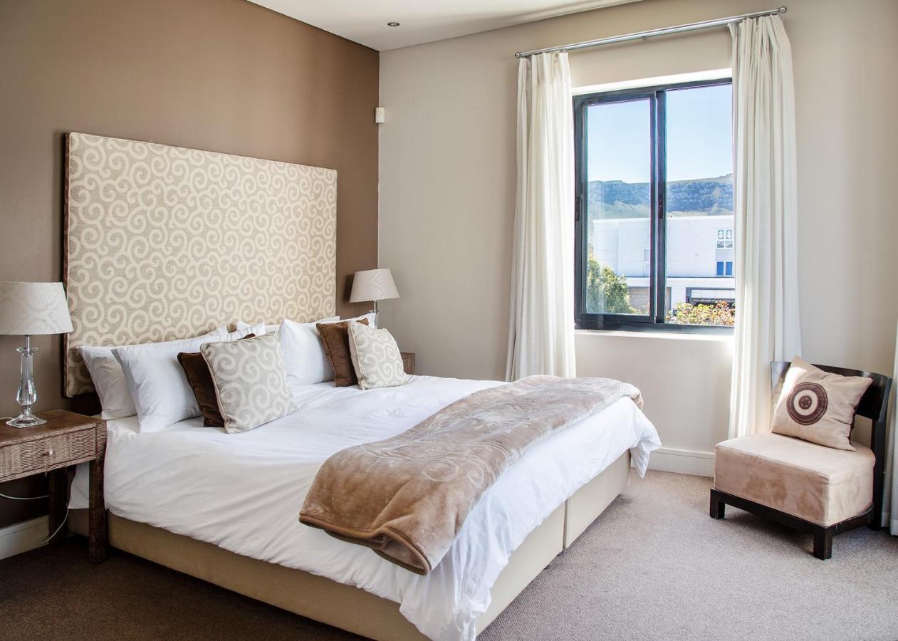 הרמנוס Marine Square Luxury Suites מראה חיצוני תמונה