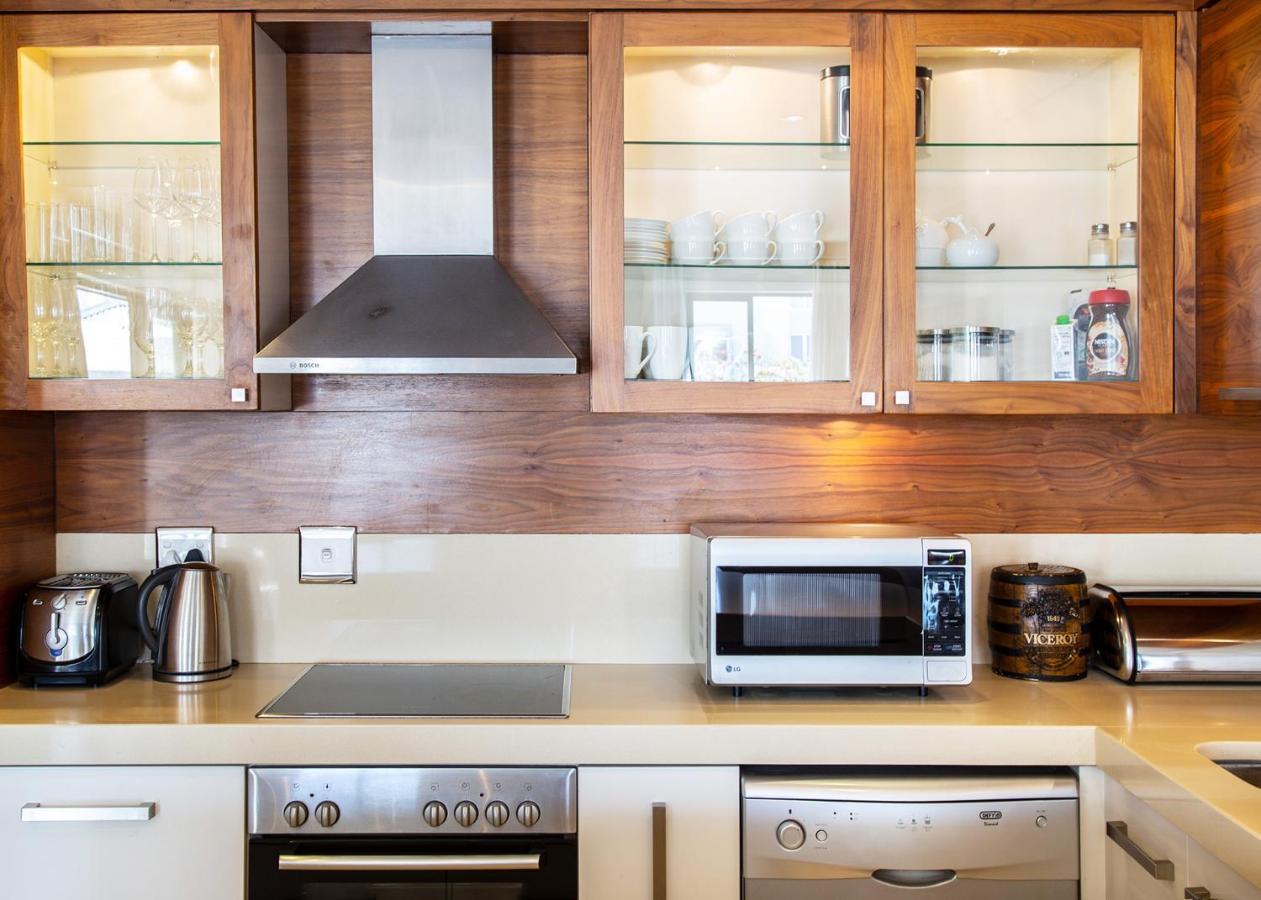 הרמנוס Marine Square Luxury Suites מראה חיצוני תמונה